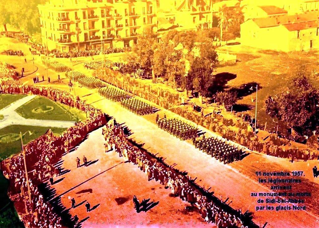 Sidi-bel-abbes - Defile.jpg